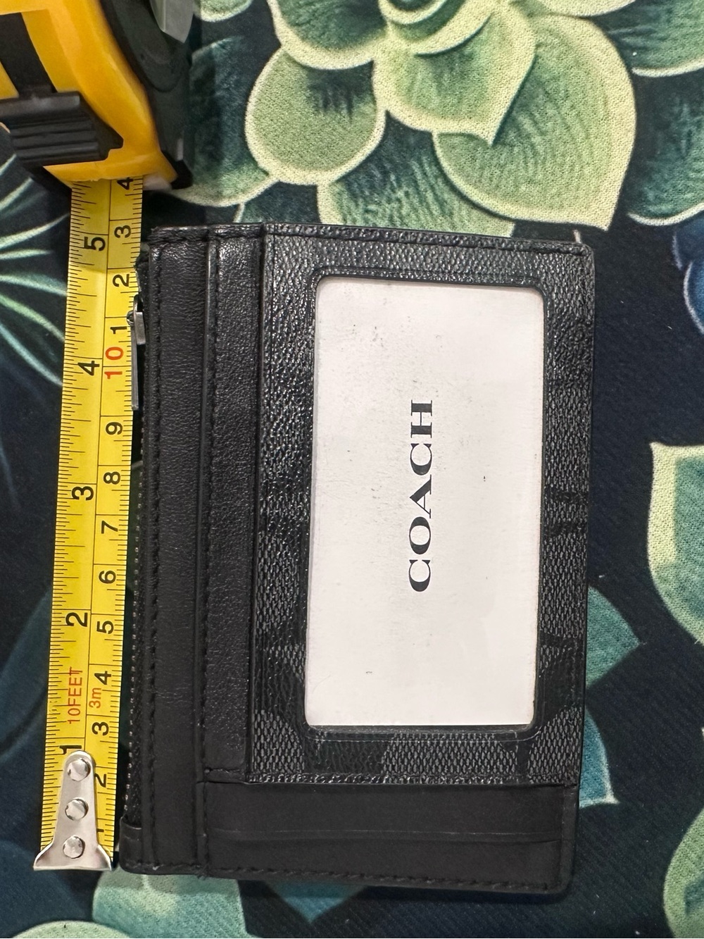 Coach ID Wallet - Picture 4 of 6